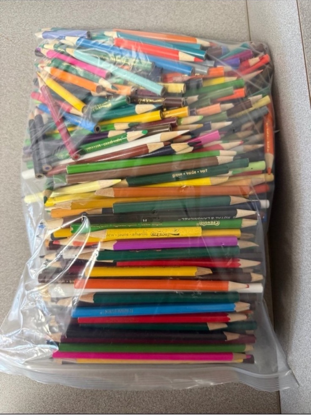 Lot of over 400 Assorted Colored Pencils in various colors, ages, sizes brands